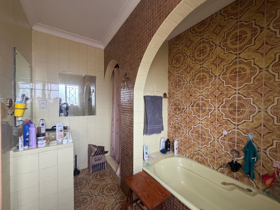 4 Bedroom Property for Sale in Risana Gauteng
