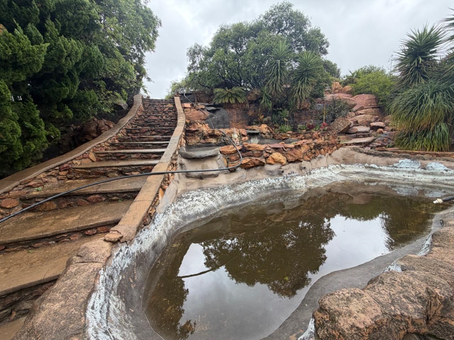 4 Bedroom Property for Sale in Risana Gauteng