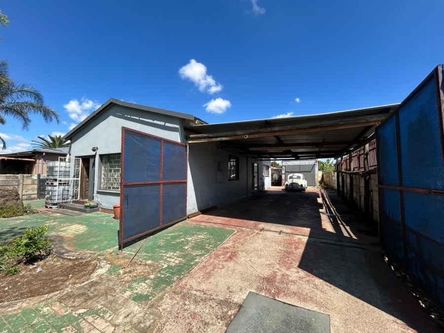 3 Bedroom Property for Sale in Florentia Gauteng