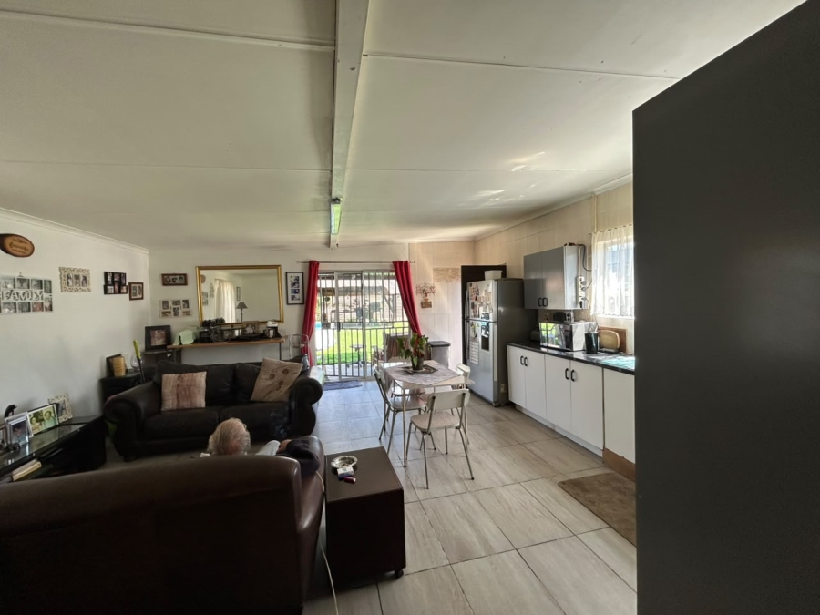 3 Bedroom Property for Sale in Florentia Gauteng
