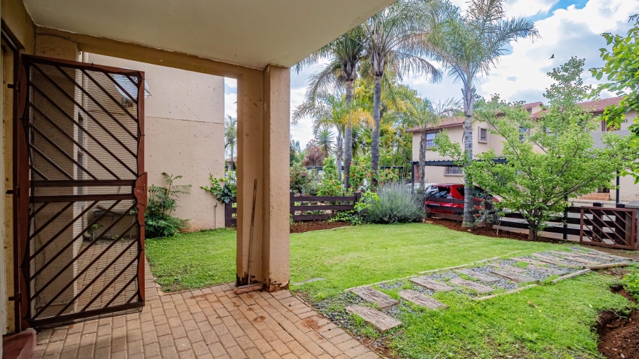 2 Bedroom Property for Sale in Lakefield Gauteng