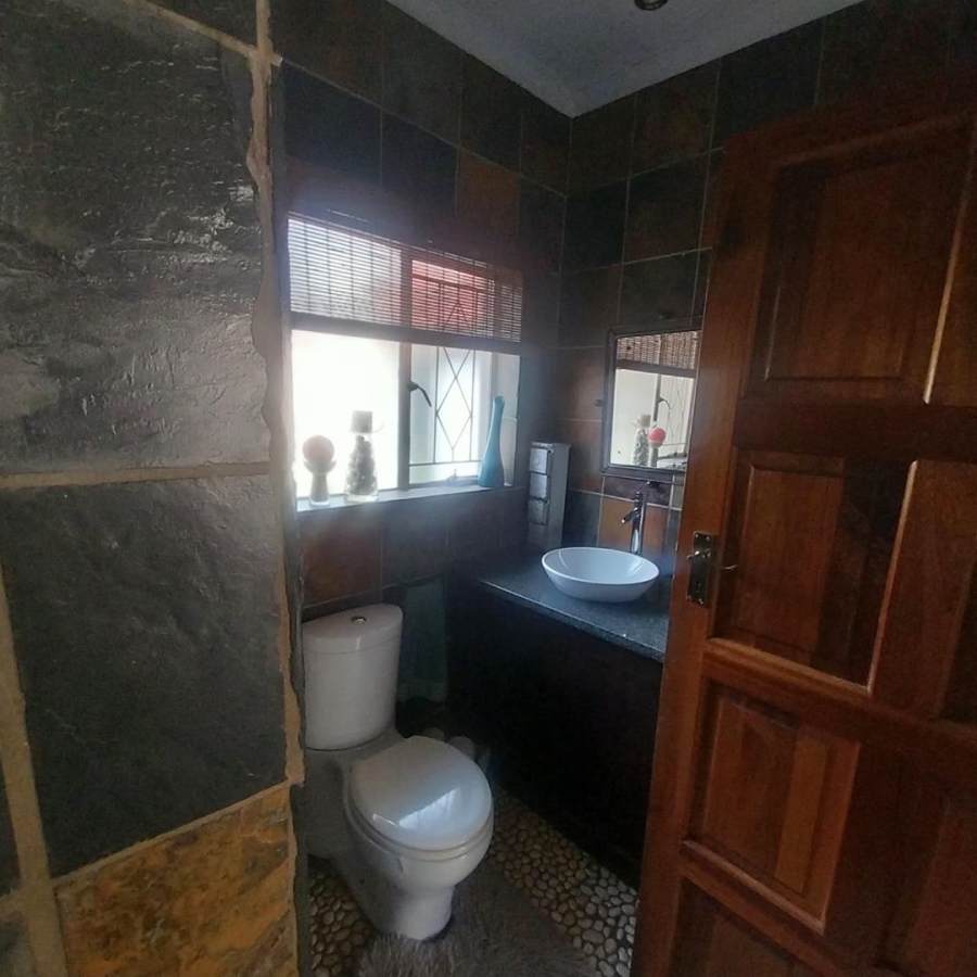 4 Bedroom Property for Sale in Randhart Gauteng