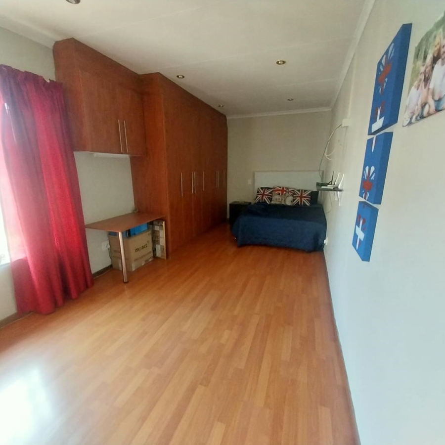 4 Bedroom Property for Sale in Randhart Gauteng