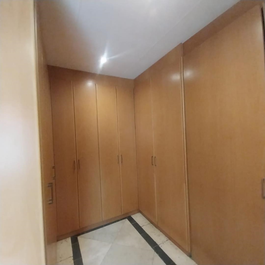 4 Bedroom Property for Sale in Randhart Gauteng