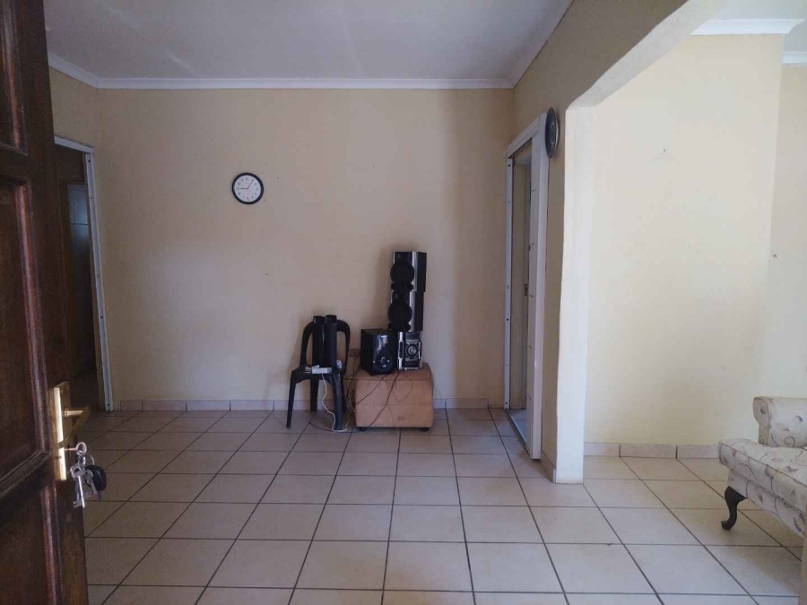 To Let 2 Bedroom Property for Rent in Mabopane Gauteng