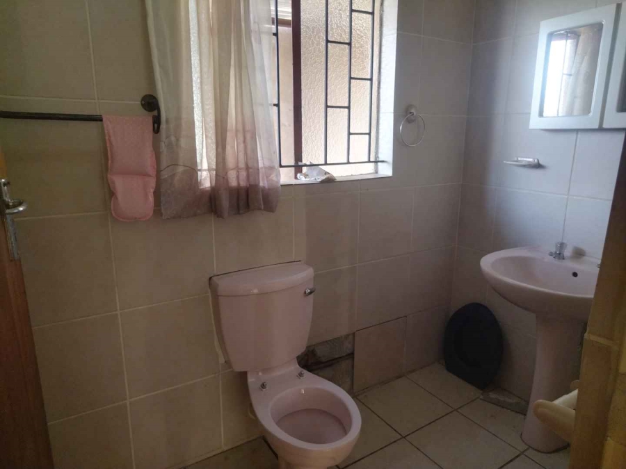 To Let 2 Bedroom Property for Rent in Mabopane Gauteng