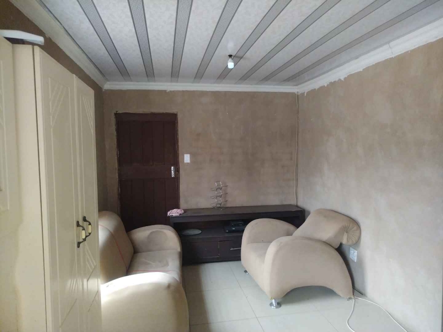 2 Bedroom Property for Sale in Soshanguve V Gauteng