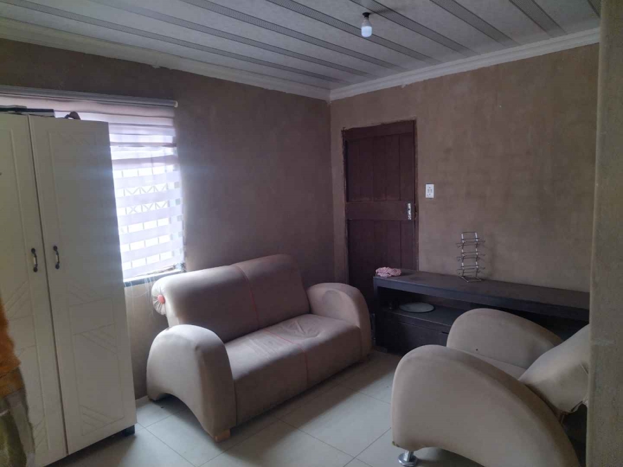 2 Bedroom Property for Sale in Soshanguve V Gauteng