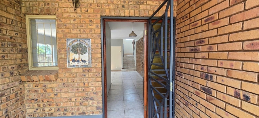 To Let 3 Bedroom Property for Rent in Wapadrand Gauteng