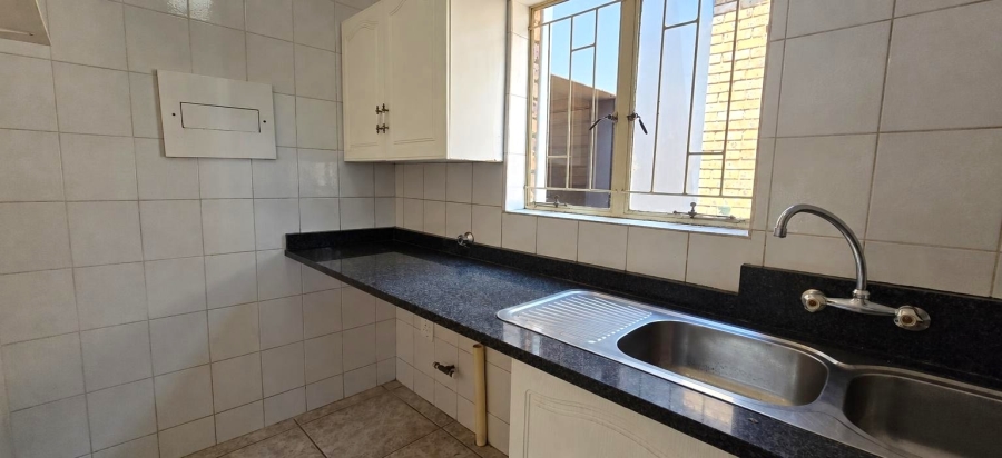 To Let 3 Bedroom Property for Rent in Wapadrand Gauteng