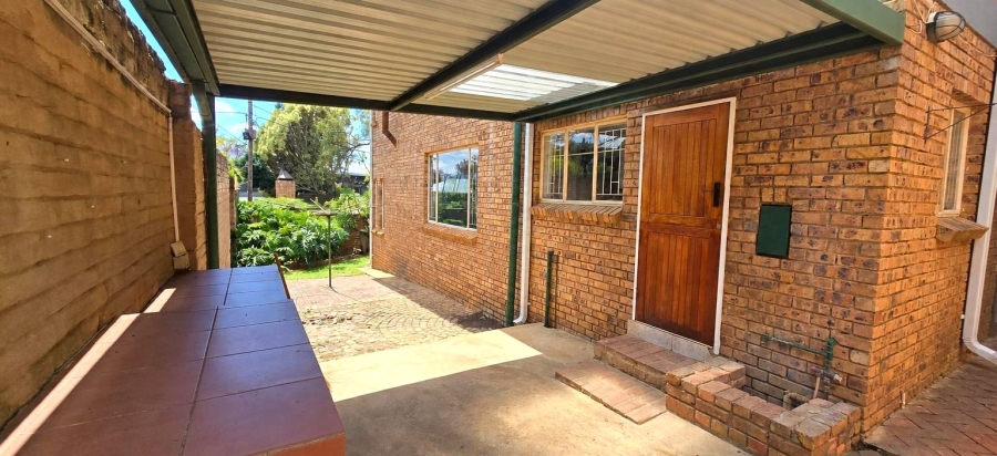 To Let 3 Bedroom Property for Rent in Wapadrand Gauteng