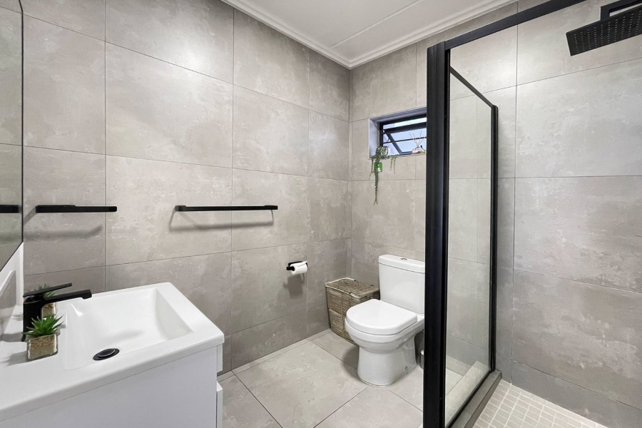 To Let 1 Bedroom Property for Rent in Chartwell Gauteng
