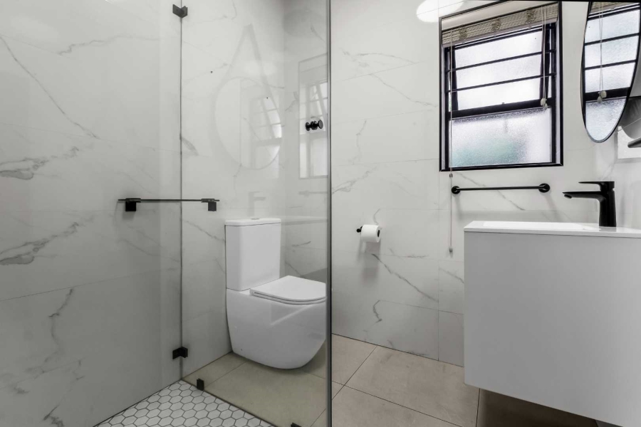 2 Bedroom Property for Sale in Lonehill Gauteng