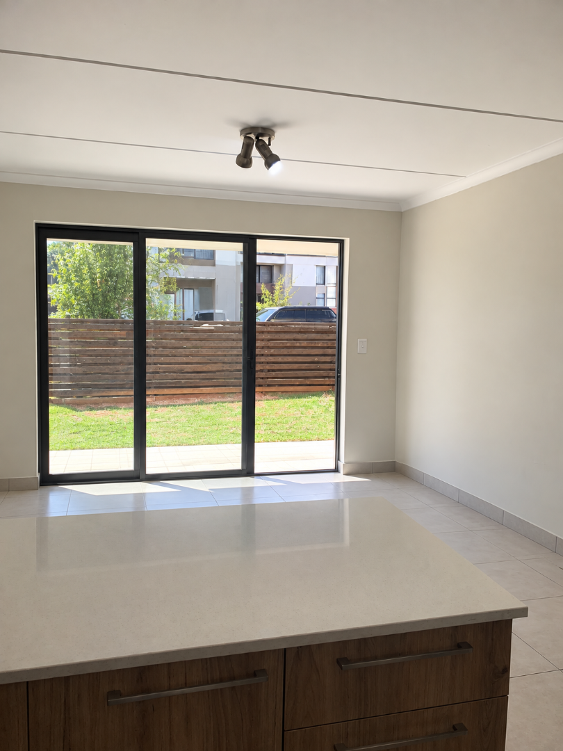 1 Bedroom Property for Sale in Modderfontein Gauteng