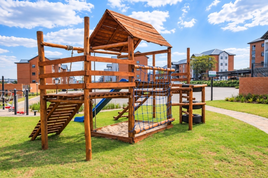 1 Bedroom Property for Sale in Modderfontein Gauteng