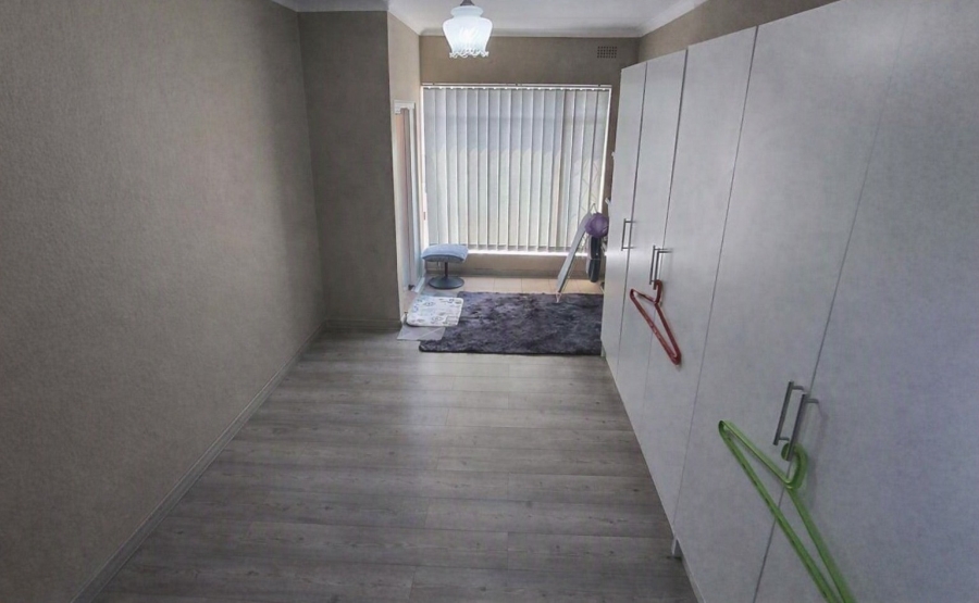 4 Bedroom Property for Sale in Brackendowns Gauteng