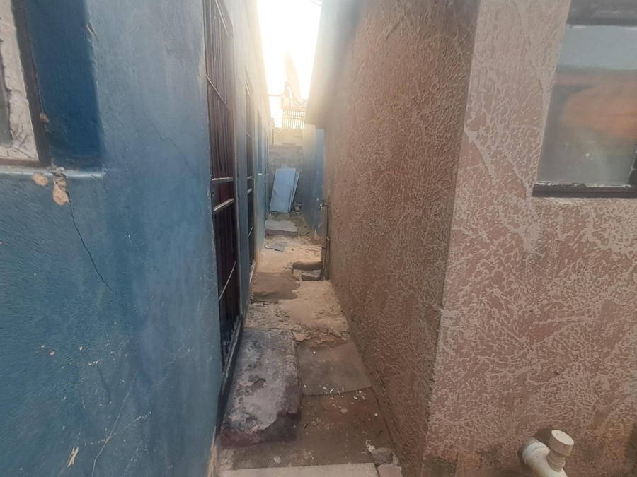 2 Bedroom Property for Sale in Ebony Park Gauteng