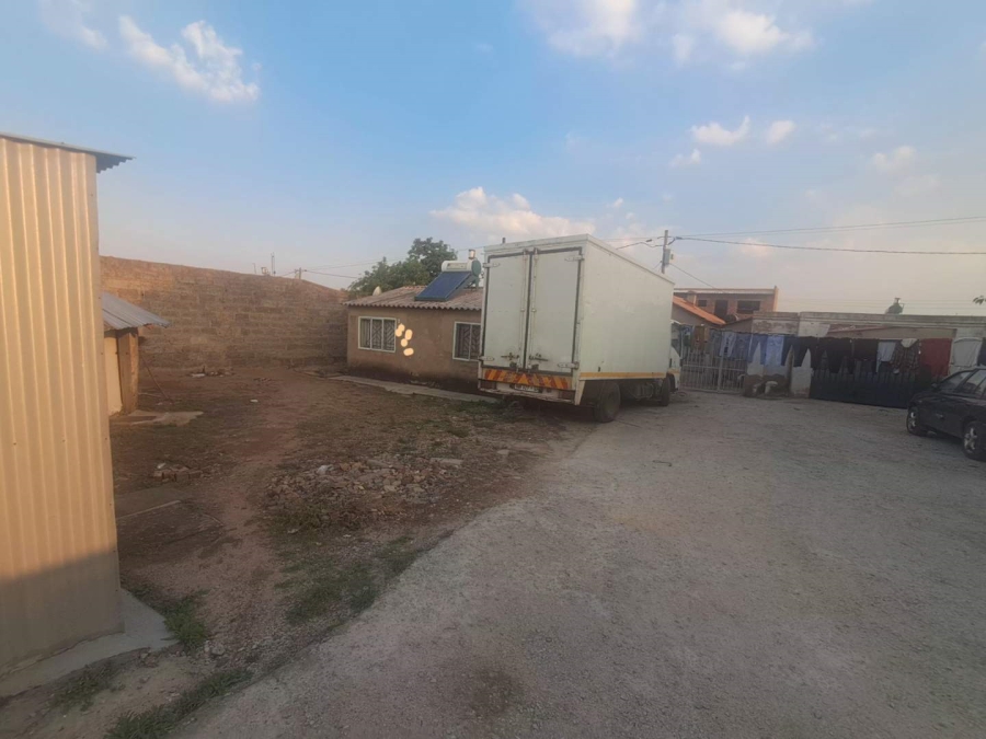 2 Bedroom Property for Sale in Kaalfontein Gauteng