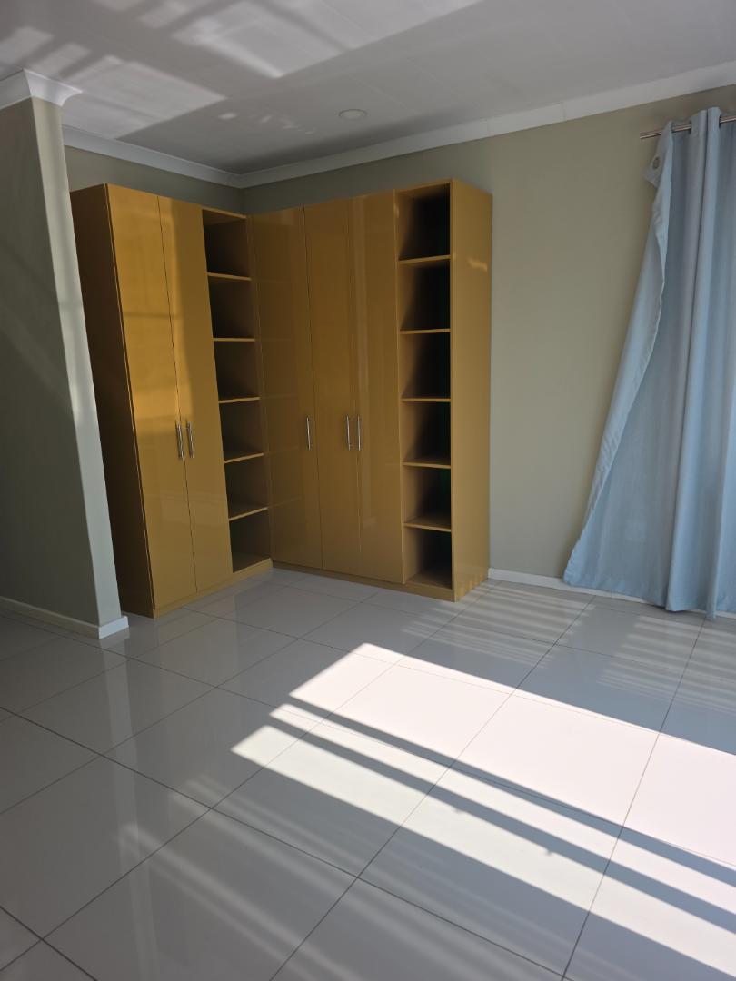 4 Bedroom Property for Sale in Morningside Manor Gauteng