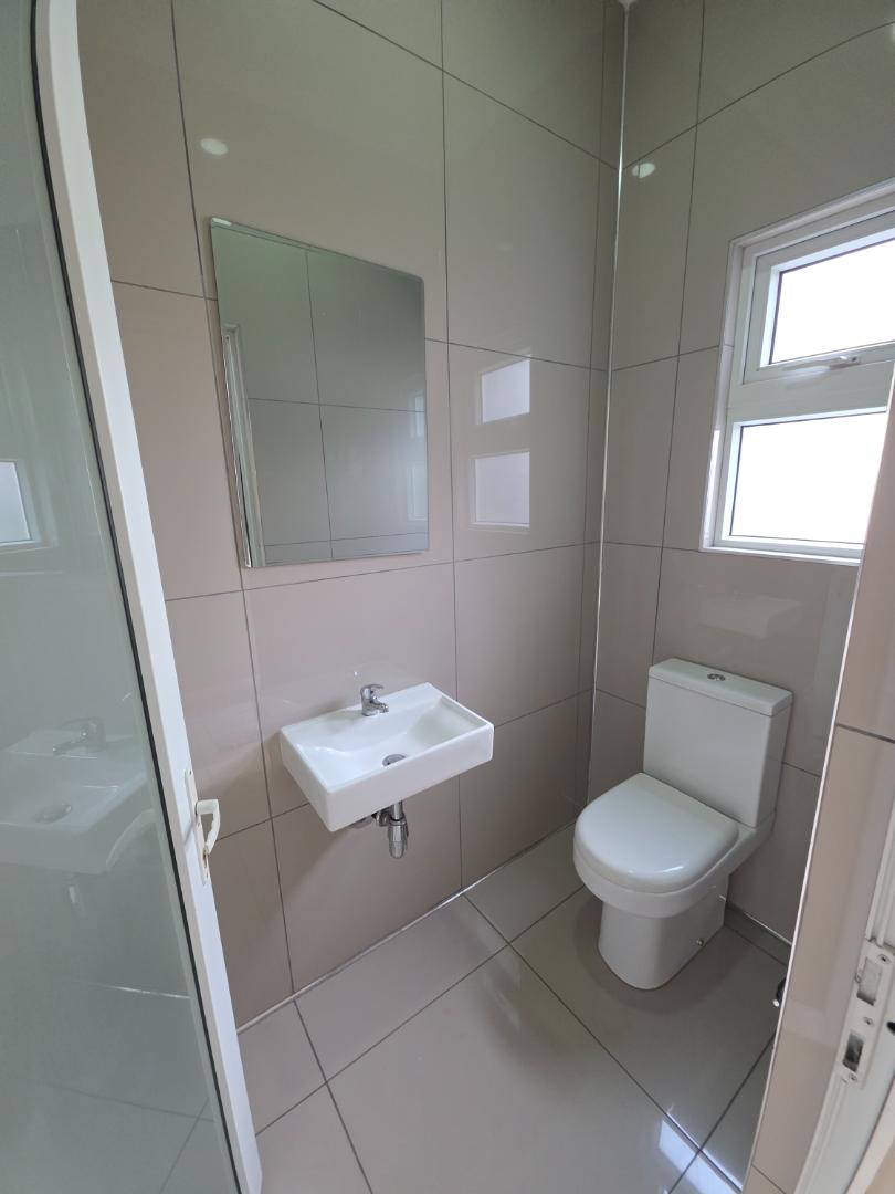 4 Bedroom Property for Sale in Morningside Manor Gauteng