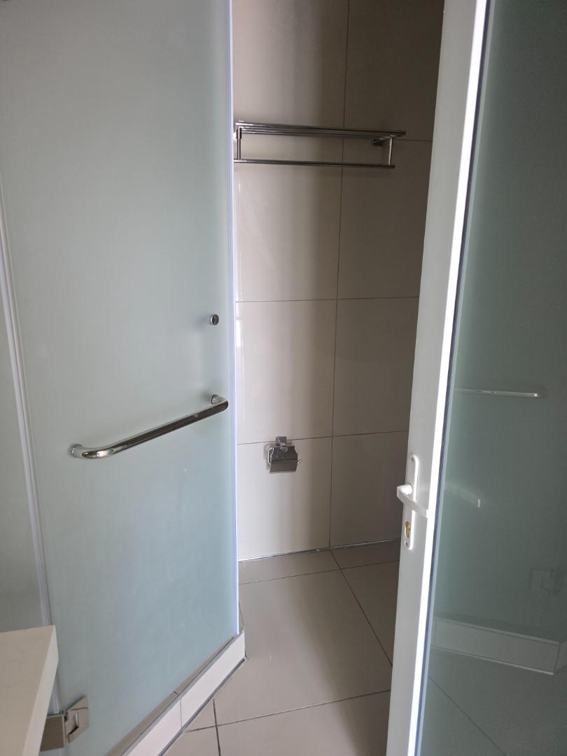 4 Bedroom Property for Sale in Morningside Manor Gauteng
