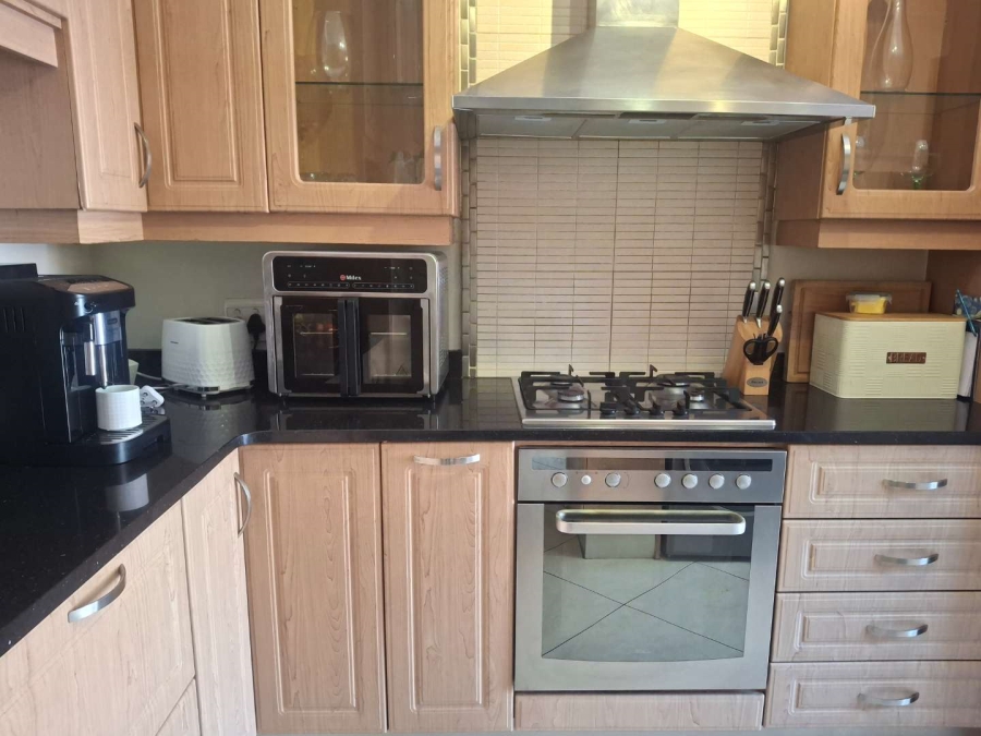To Let 3 Bedroom Property for Rent in Morningside Gauteng