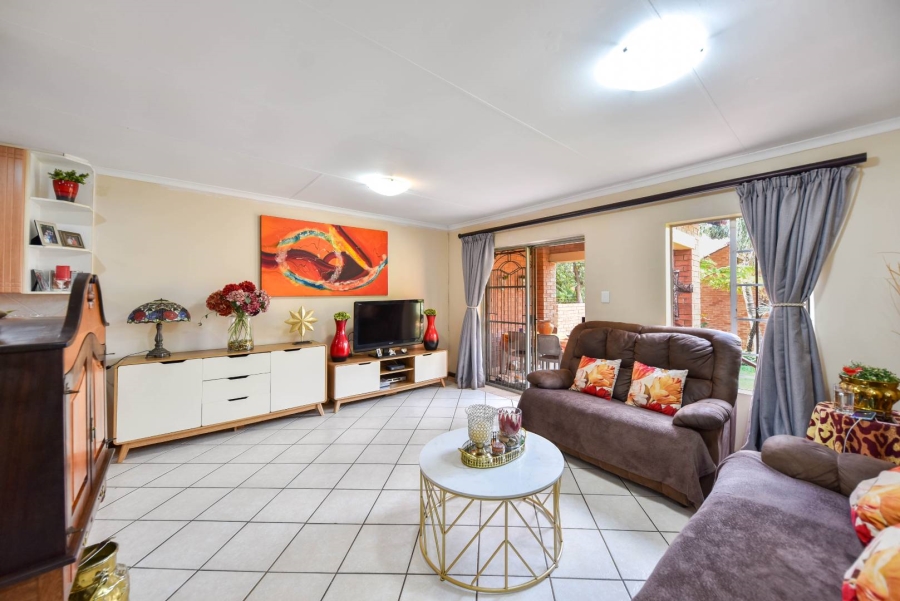 2 Bedroom Property for Sale in Moreleta Park Gauteng