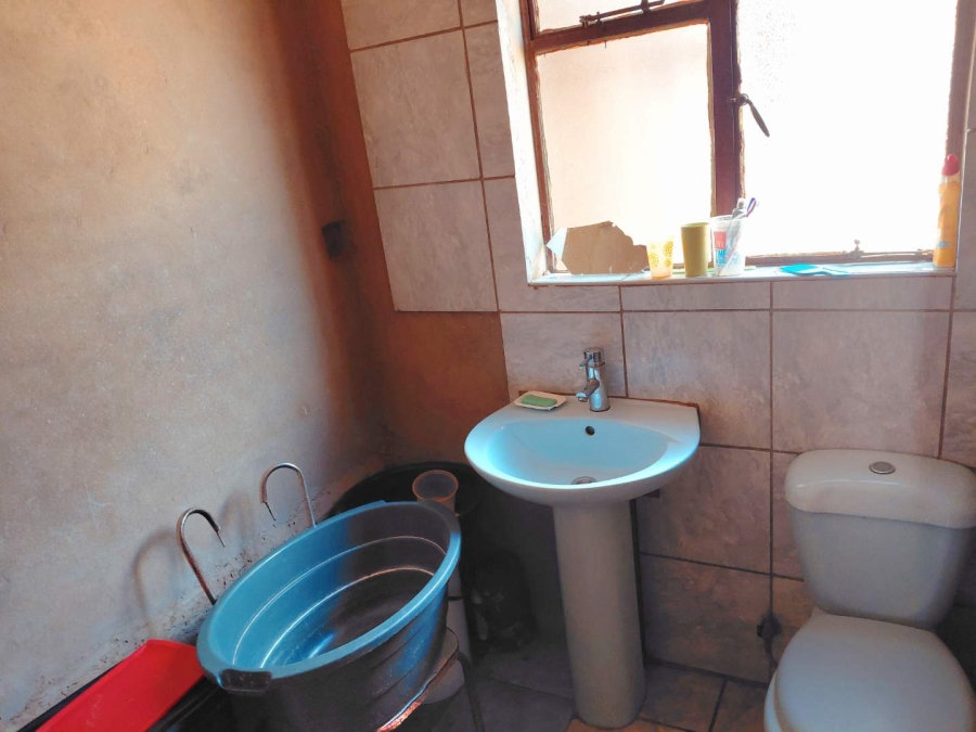 5 Bedroom Property for Sale in Orange Farm Gauteng
