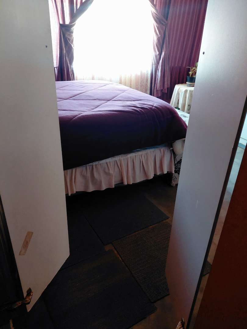 5 Bedroom Property for Sale in Orange Farm Gauteng
