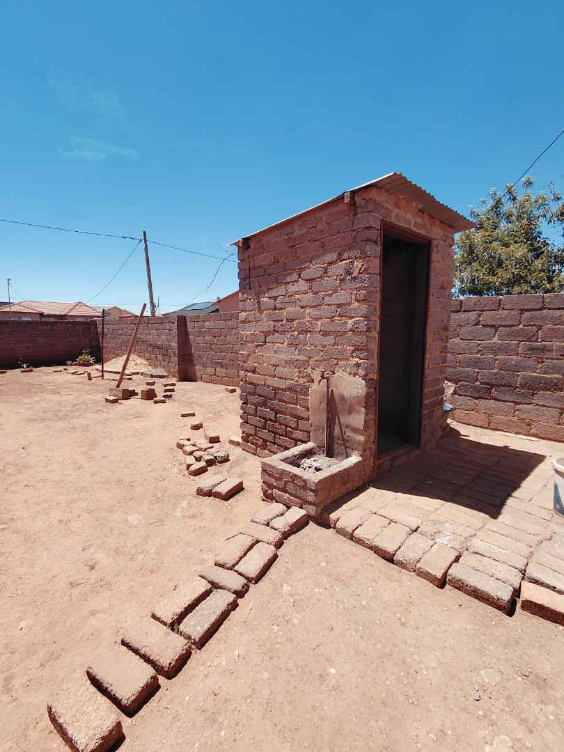 5 Bedroom Property for Sale in Orange Farm Gauteng
