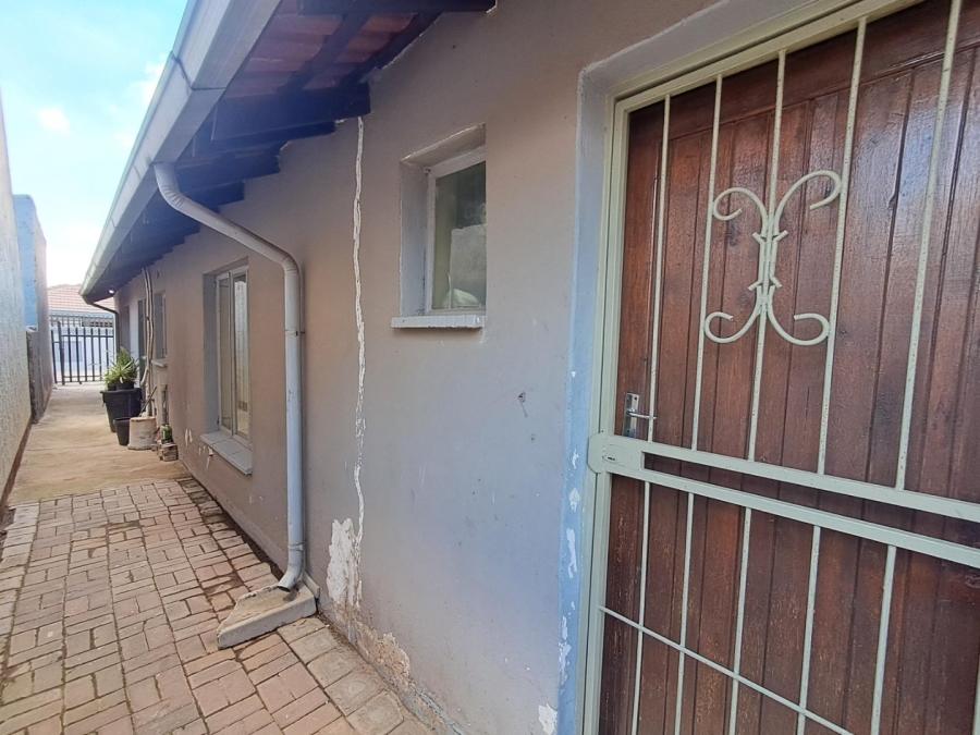 2 Bedroom Property for Sale in Rabie Ridge Gauteng