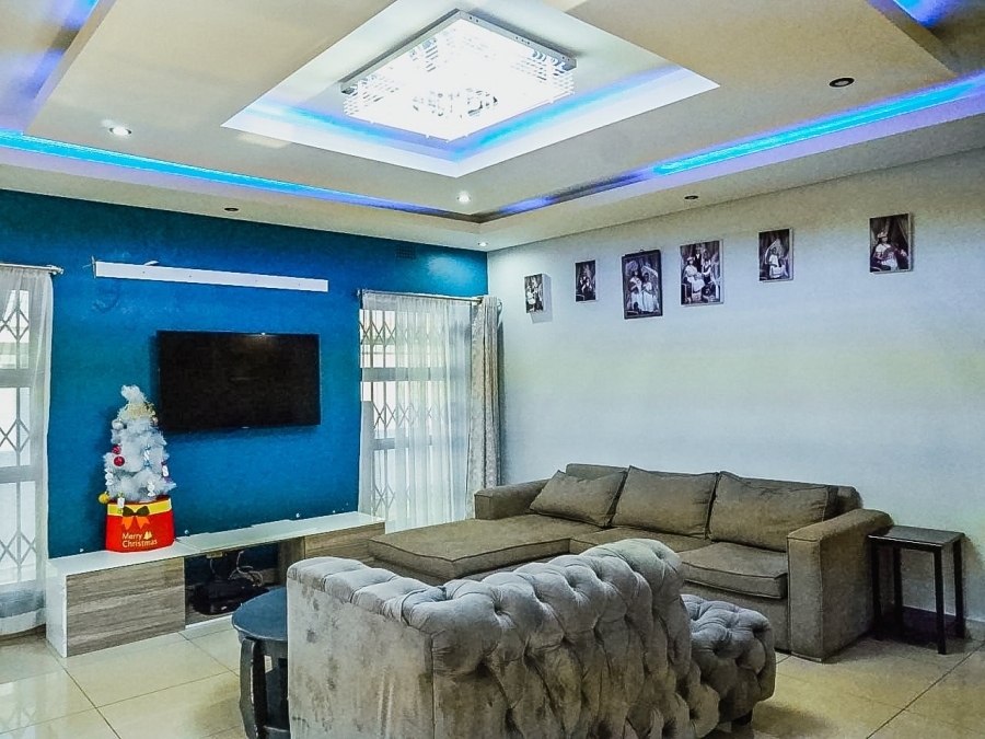 3 Bedroom Property for Sale in Roseacre Gauteng