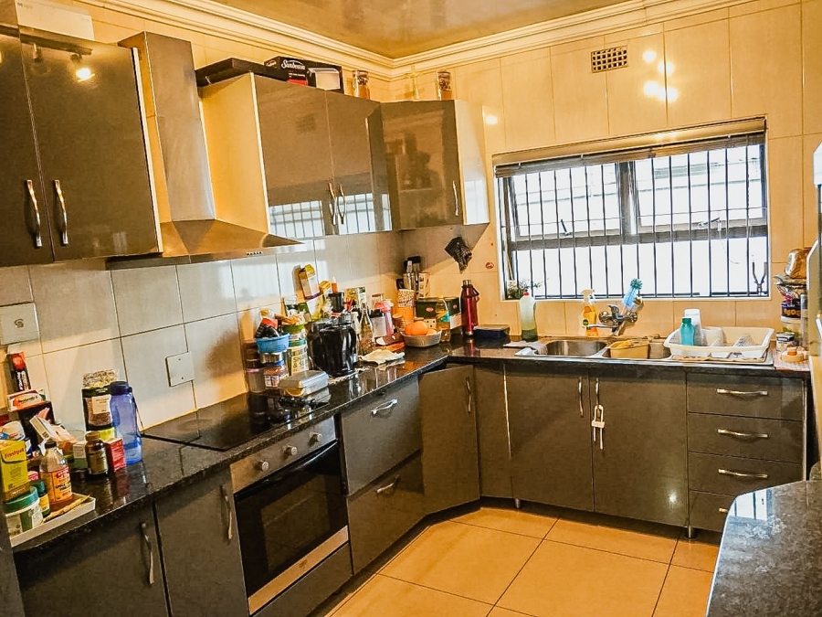 3 Bedroom Property for Sale in Roseacre Gauteng