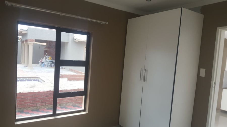 3 Bedroom Property for Sale in Roseacre Gauteng