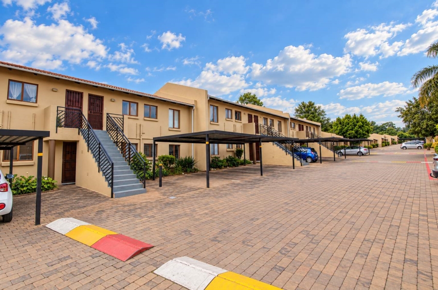 2 Bedroom Property for Sale in Fairland Gauteng