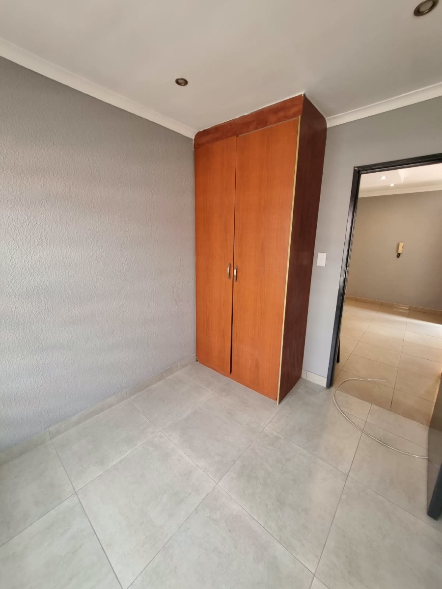 To Let 3 Bedroom Property for Rent in Meyersdal Gauteng