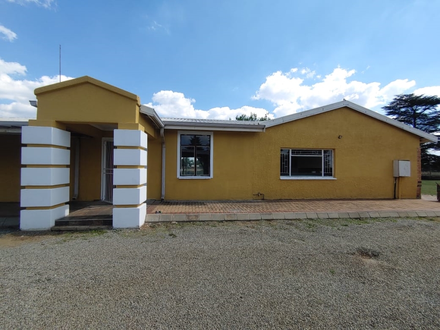 9 Bedroom Property for Sale in Buyscelia Gauteng