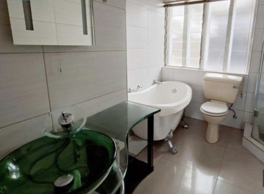 To Let 3 Bedroom Property for Rent in Woodmead Gauteng