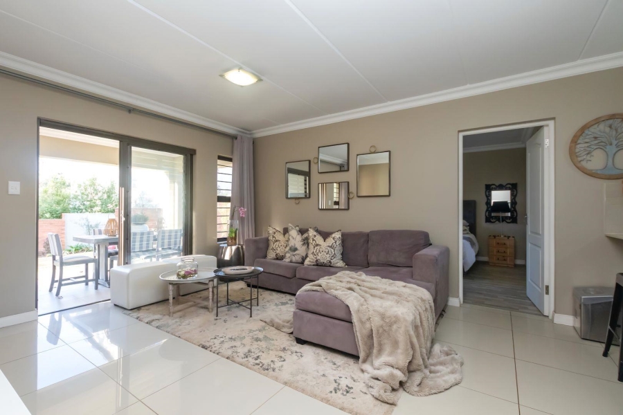 To Let 2 Bedroom Property for Rent in Kyalami Hills Gauteng