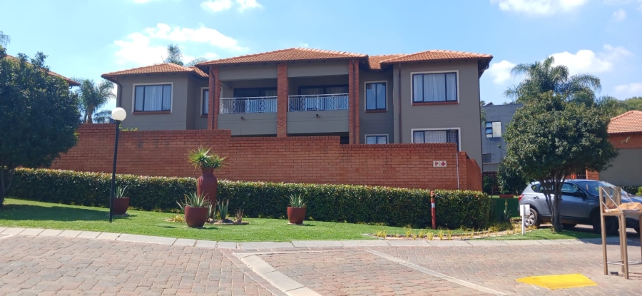 2 Bedroom Property for Sale in Glenvista Gauteng