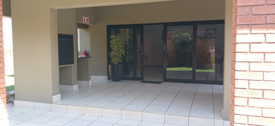2 Bedroom Property for Sale in Glenvista Gauteng