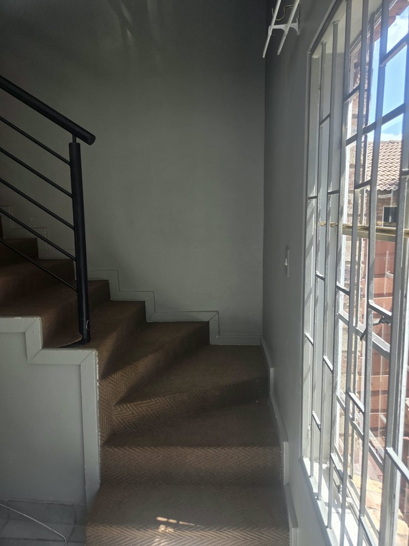 To Let 2 Bedroom Property for Rent in Annlin Gauteng