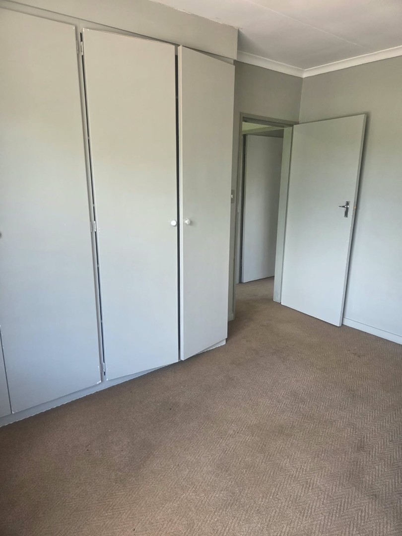 To Let 2 Bedroom Property for Rent in Annlin Gauteng