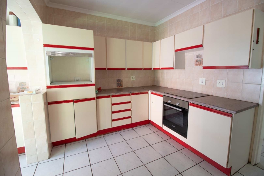 3 Bedroom Property for Sale in Parkrand Gauteng