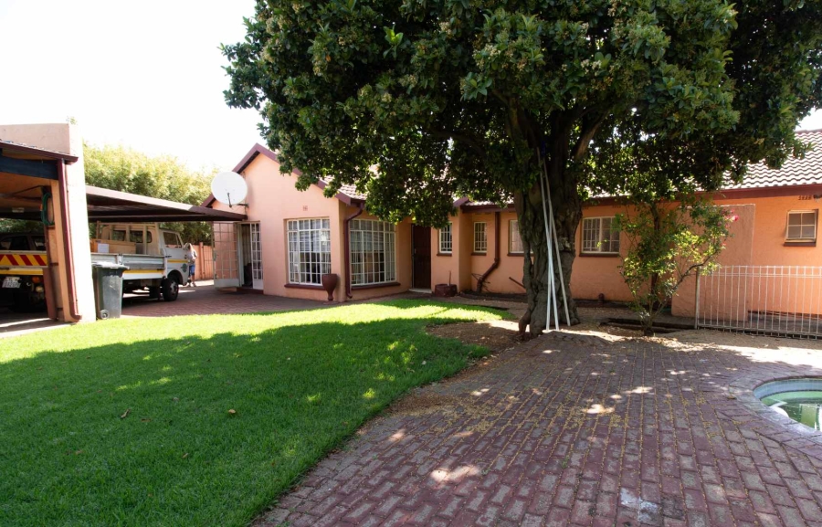 3 Bedroom Property for Sale in Parkrand Gauteng