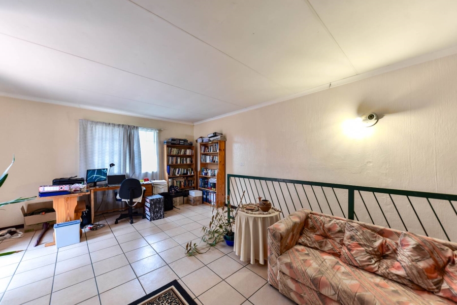 2 Bedroom Property for Sale in Elardus Park Gauteng