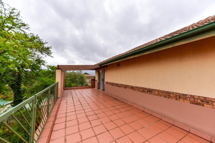 2 Bedroom Property for Sale in Elardus Park Gauteng