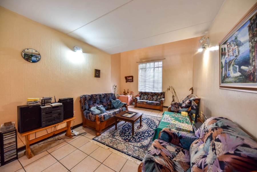 2 Bedroom Property for Sale in Elardus Park Gauteng