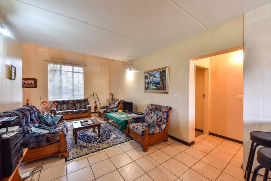 2 Bedroom Property for Sale in Elardus Park Gauteng