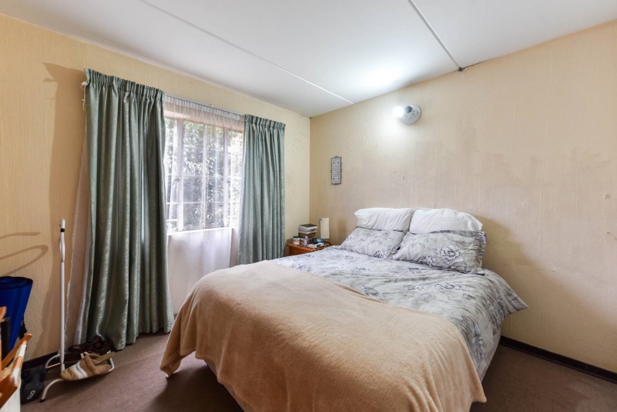 2 Bedroom Property for Sale in Elardus Park Gauteng